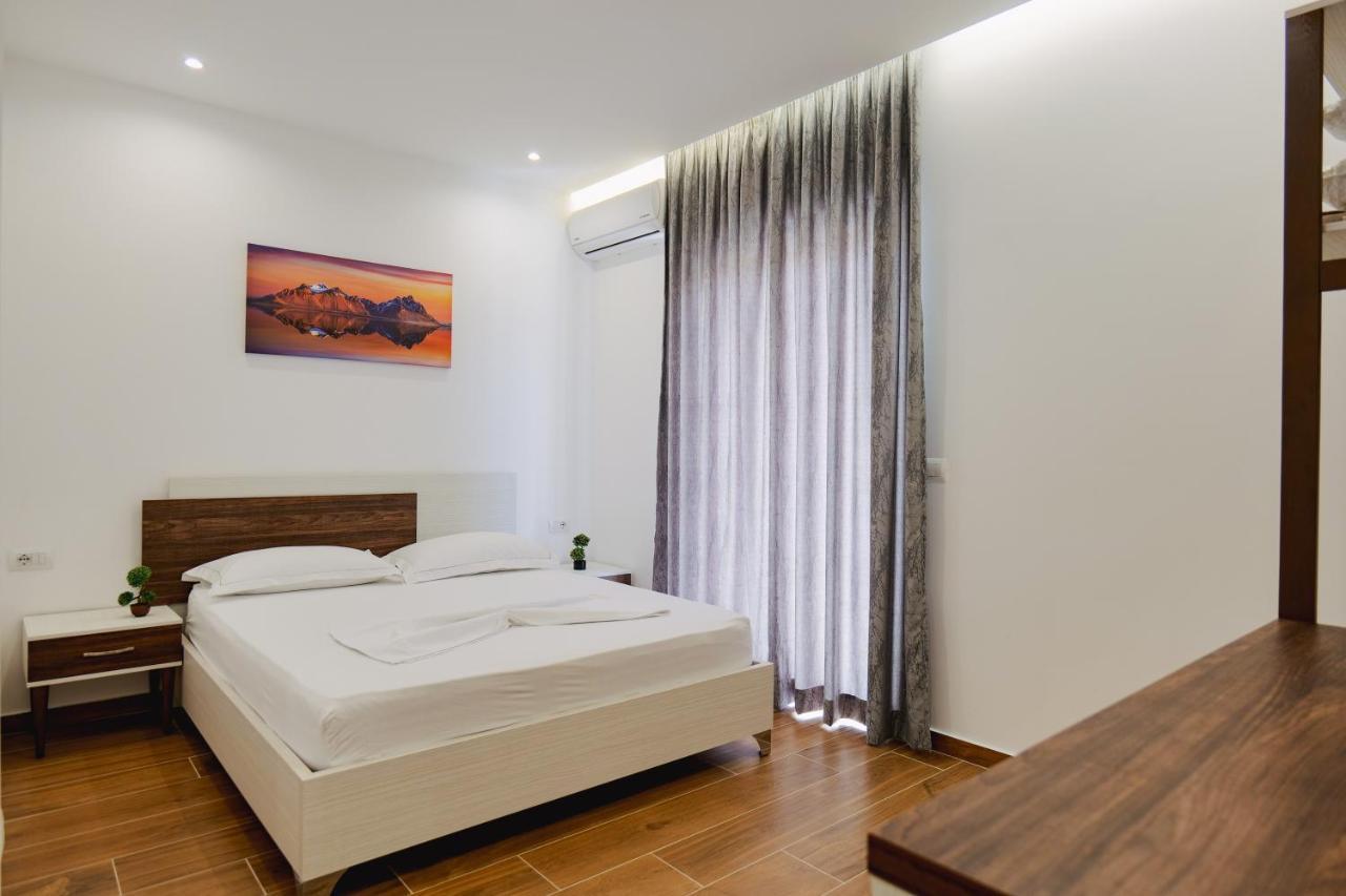 Eden Suites & Apartments Саранда Экстерьер фото